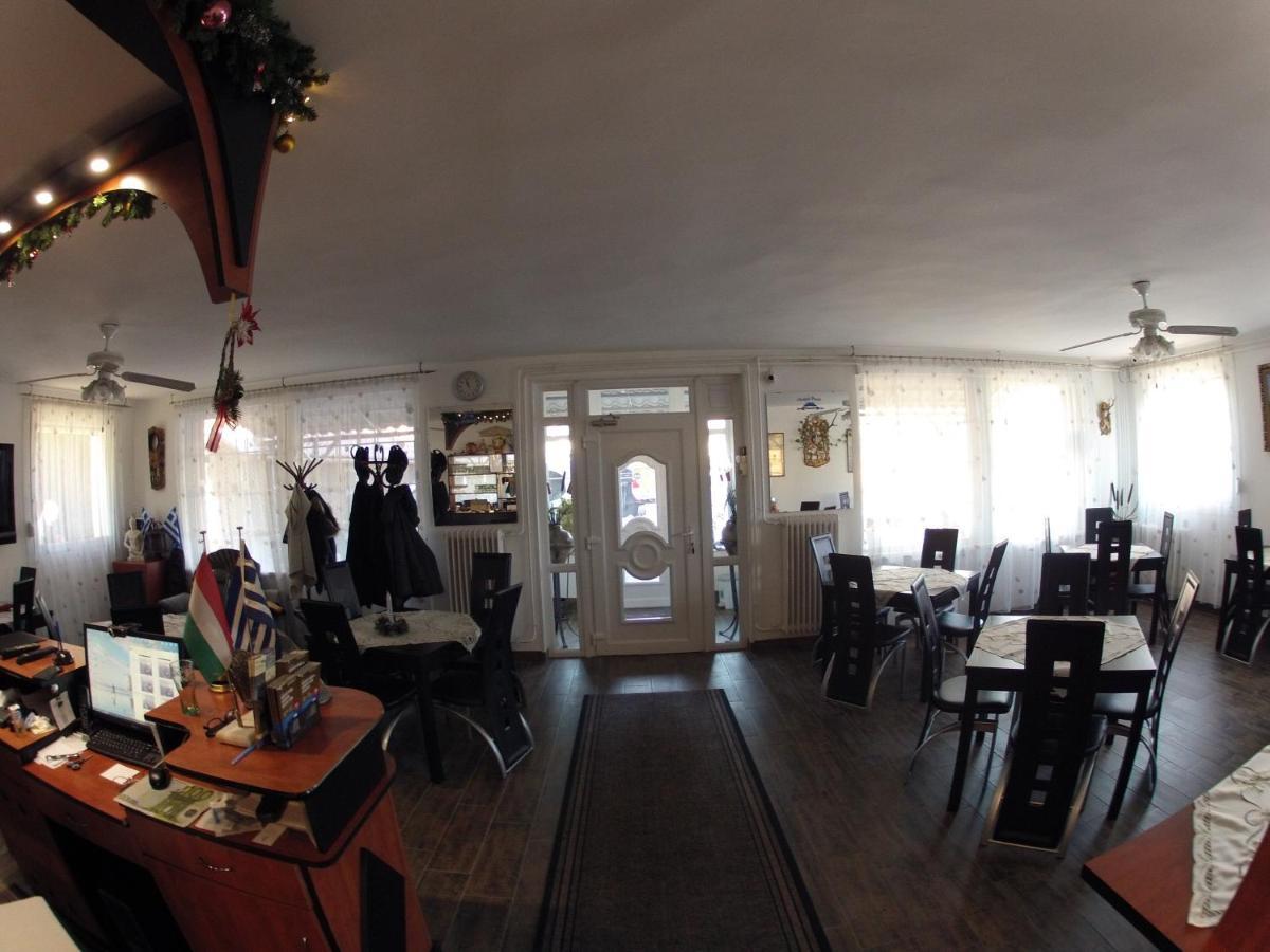 Olympos Panzio Hotel บูดาโอร์ช ภายนอก รูปภาพ